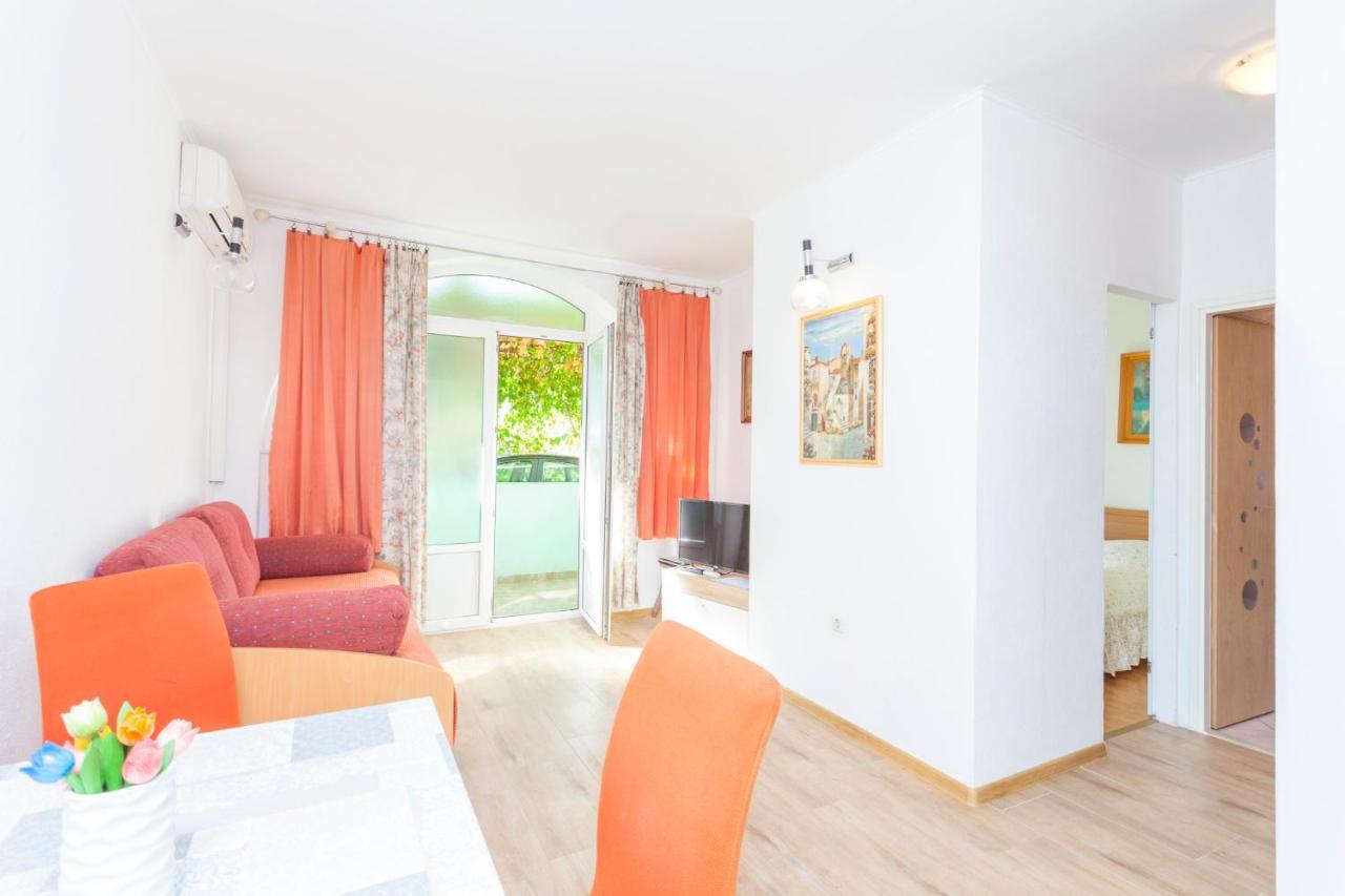 Green Garden Rooms & Apartments Makarska Exterior foto